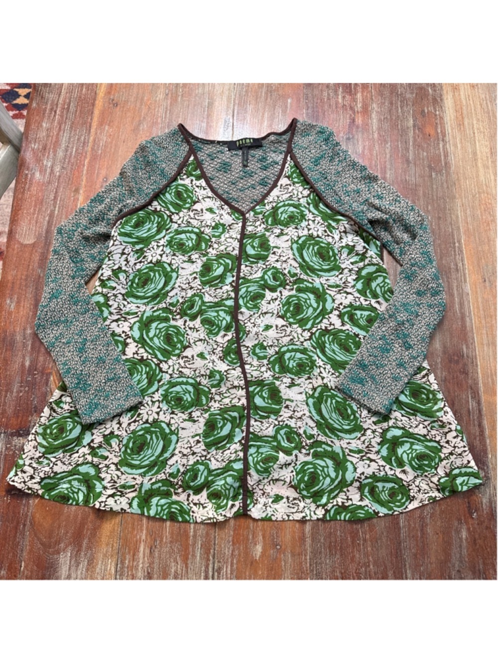 Poeme by Citron Green Rose Floral Tunic Top Medium Textured Knit Sleeve